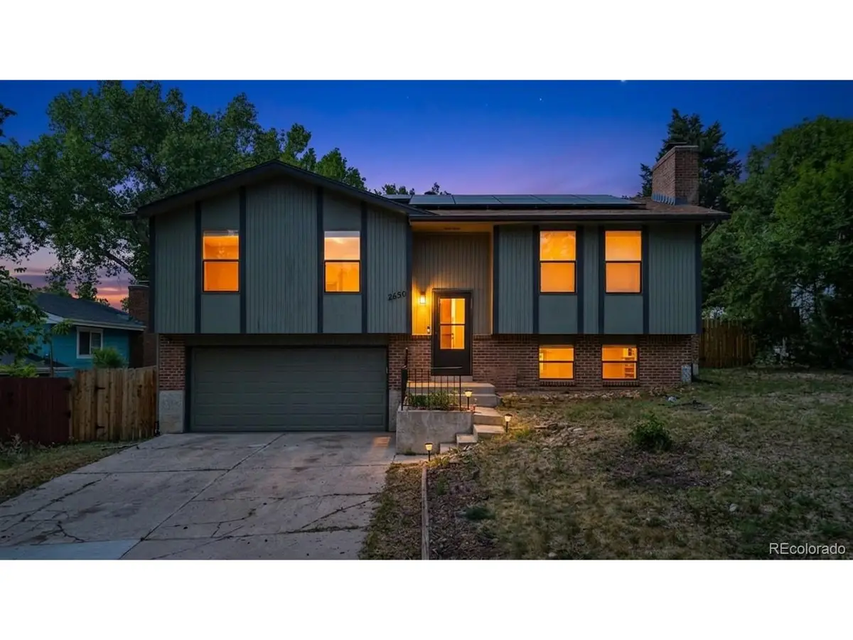 2650 Maroon Bells Ave, Colorado Springs, CO 80918 - #1
