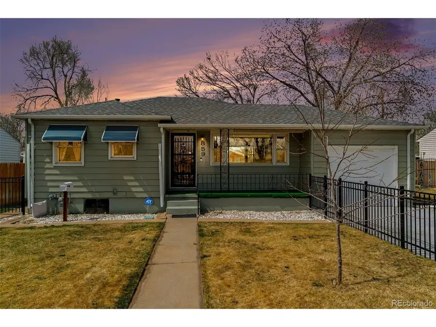 859 S Quieto Way, Denver, CO 80223 - #2