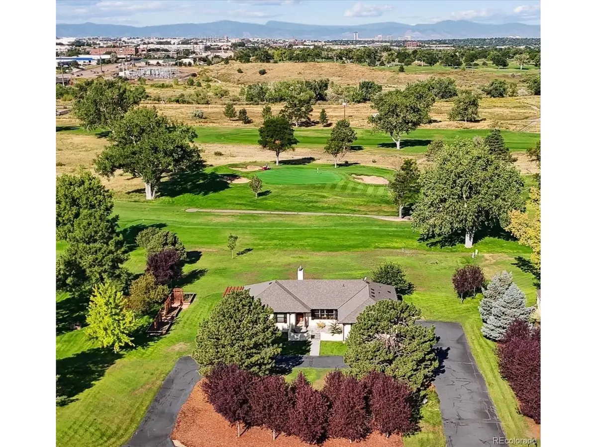 6587 S Helena St, Centennial, CO 80016 - #1