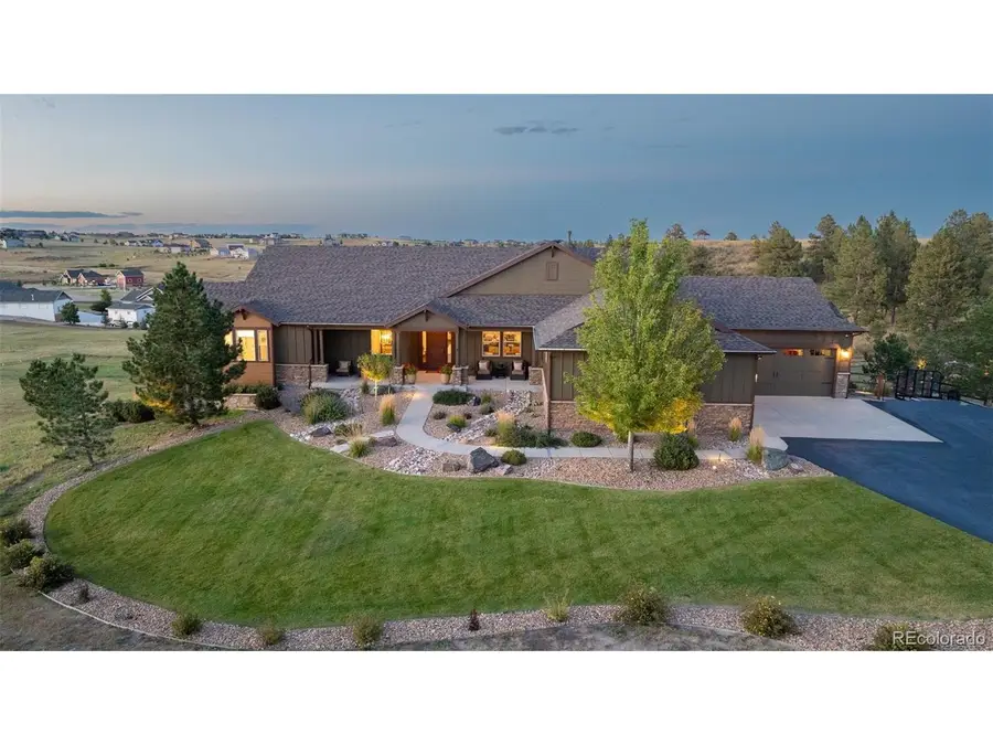 570 Heritage Trl, Elizabeth, CO 80107 - Image #2