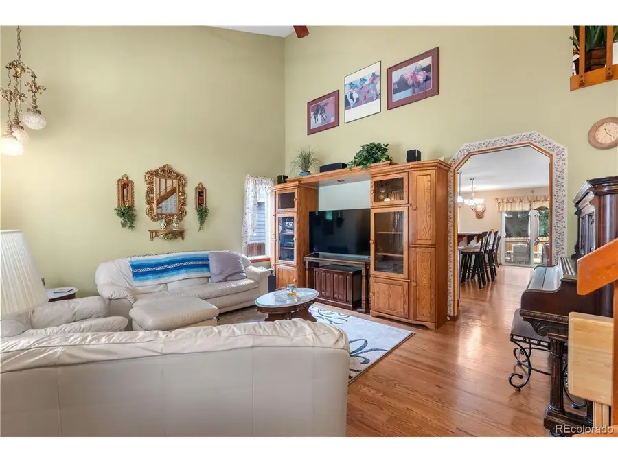 12218 W Aqueduct Dr, Littleton, CO 80127 - #3