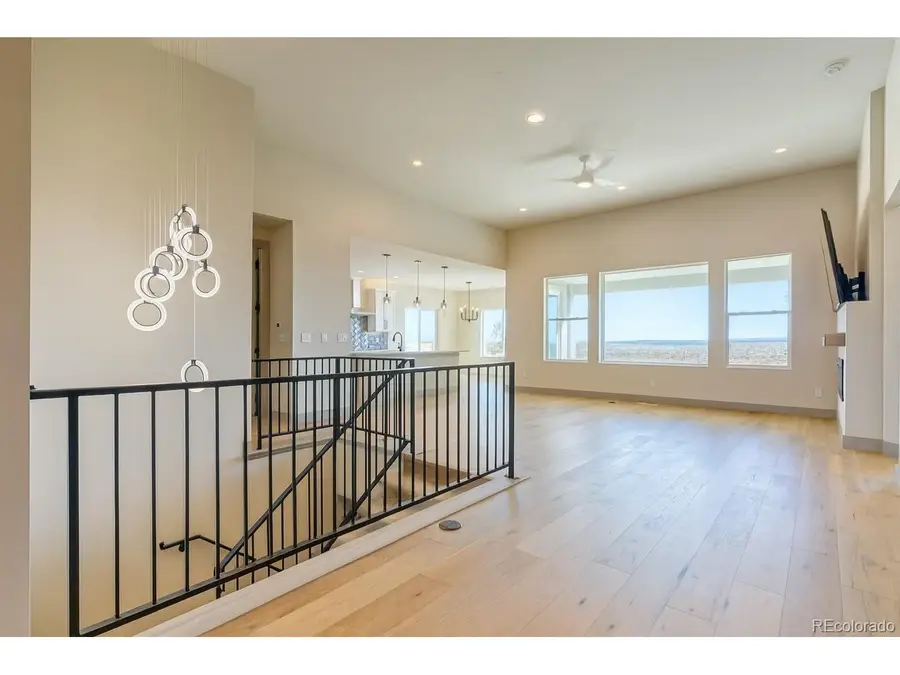 1910 Cuchara Dr, Pueblo, CO 81001 - #2