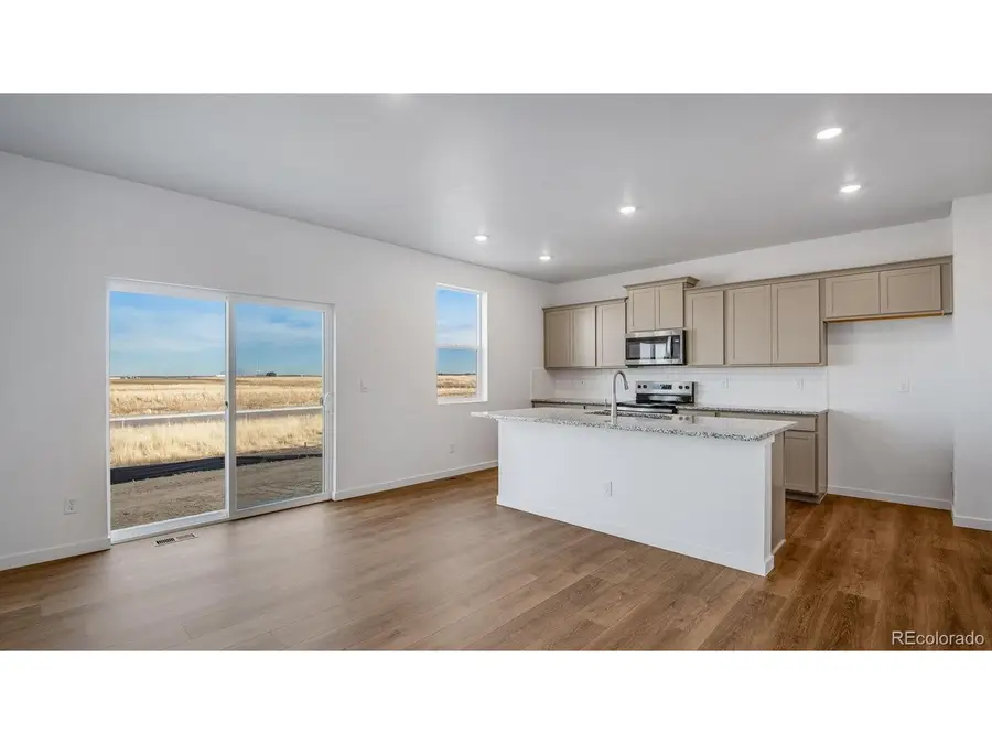 43112 Castle Stuart St, Elizabeth, CO 80107 - #3