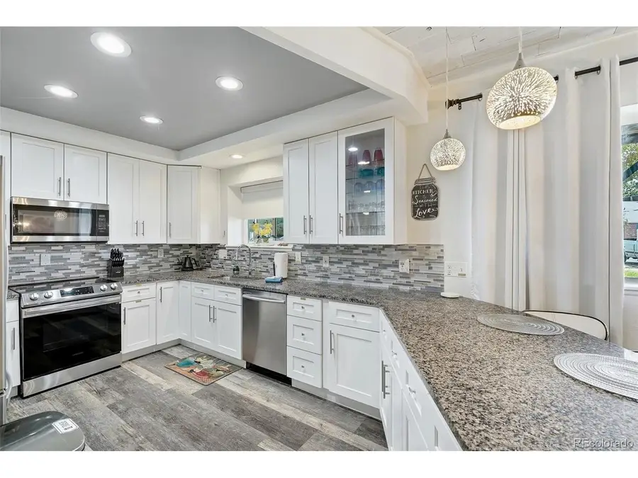 2882 W Davies Ave, Littleton, CO 80120 - #2