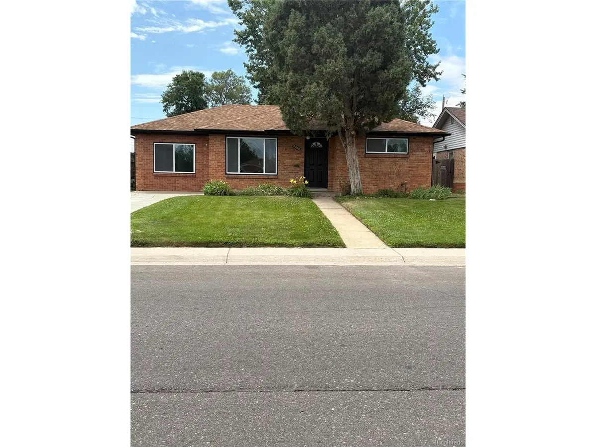 5340 E 33rd Ave, Denver, CO 80207 - #1