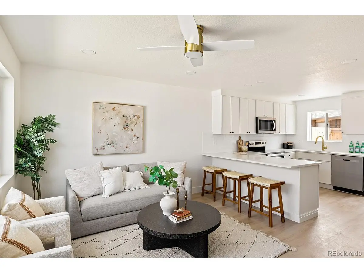 3213 N Steele St, Denver, CO 80205 - Image #1