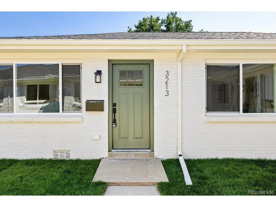 3213 N Steele St, Denver, CO 80205 - Image #2