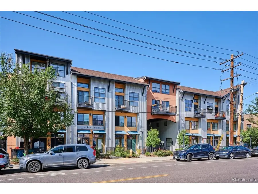 3195 Blake St #207, Denver, CO 80205 - #2