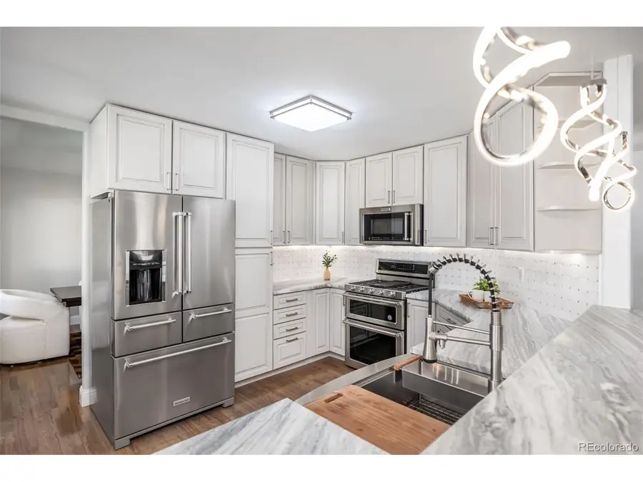 752 Brookside Dr, Longmont, CO 80504 - #3