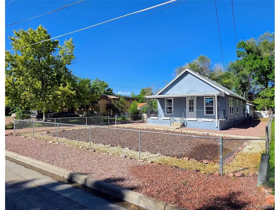 517 Barrett Ave, Canon City, CO 81212 - #3