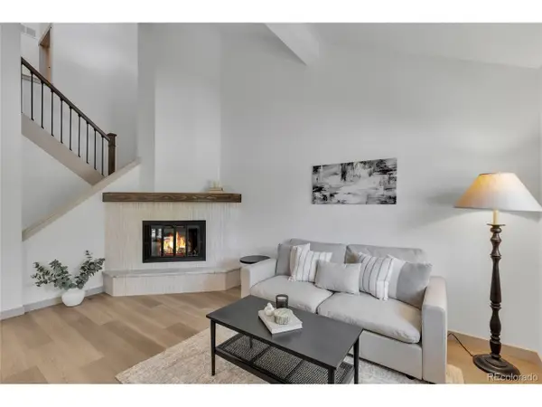 8783 Allison Dr #D, Arvada, CO 80005