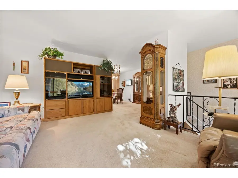 1135 S Wright St, Lakewood, CO 80228 - Image #3