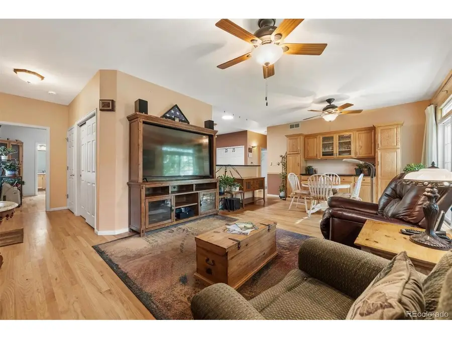 927 S Evanston Cir, Aurora, CO 80012 - #3