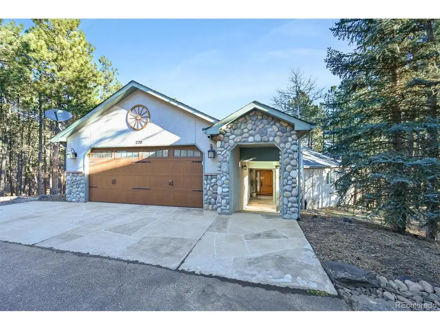 220 Cobblestone Way, Monument, CO 80132 - Image #2