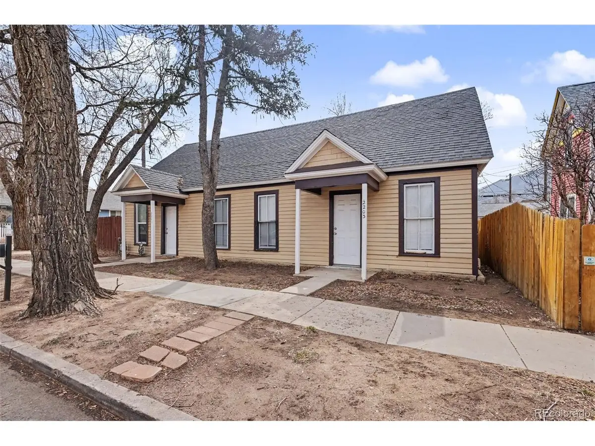 2201 W Pikes Peak Ave, Colorado Springs, CO 80904 - #1