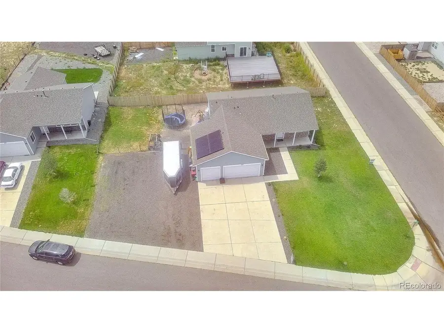 447 S 3rd Ave, Deer Trail, CO 80105 - #2