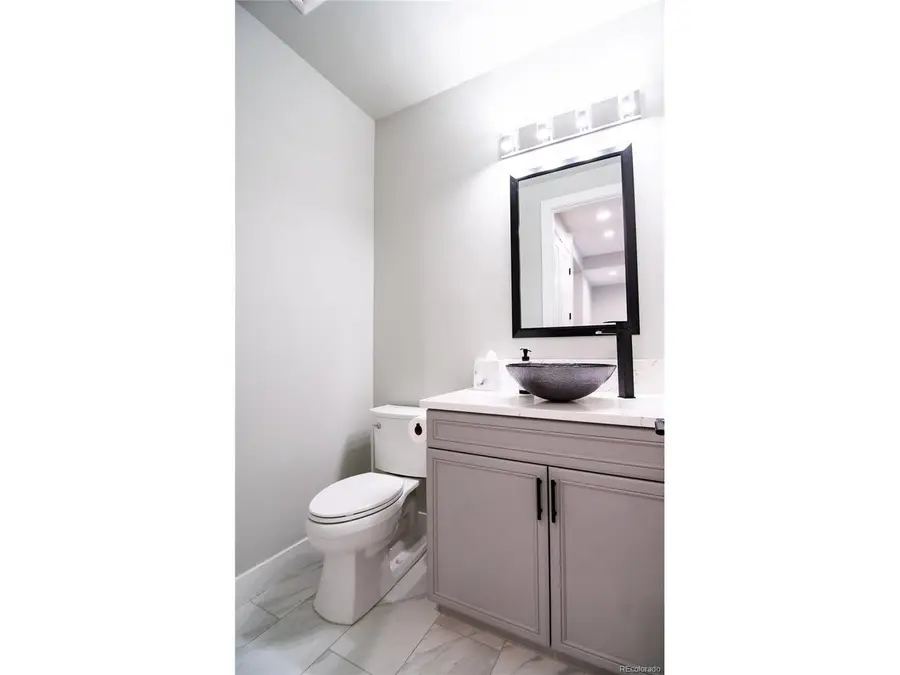 3323 S Newcombe St, Lakewood, CO 80227 - Image #2