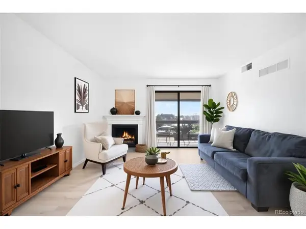 539 Wright St #305, Lakewood, CO 80228