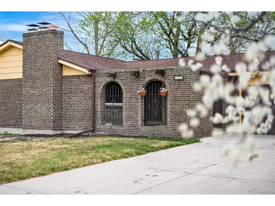 750 Xenon St, Lakewood, CO 80401 - #2