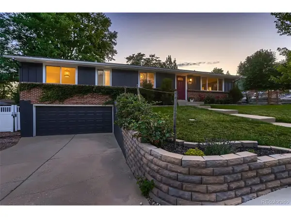 6725 Dover St, Arvada, CO 80004