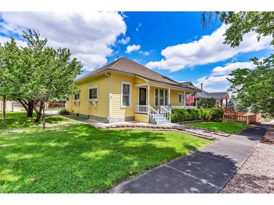 425 Pine Ave, Canon City, CO 81212 - #3
