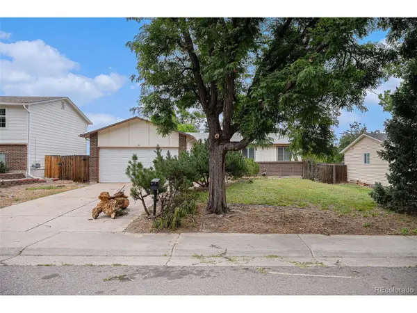 2832 S Mobile St, Aurora, CO 80013