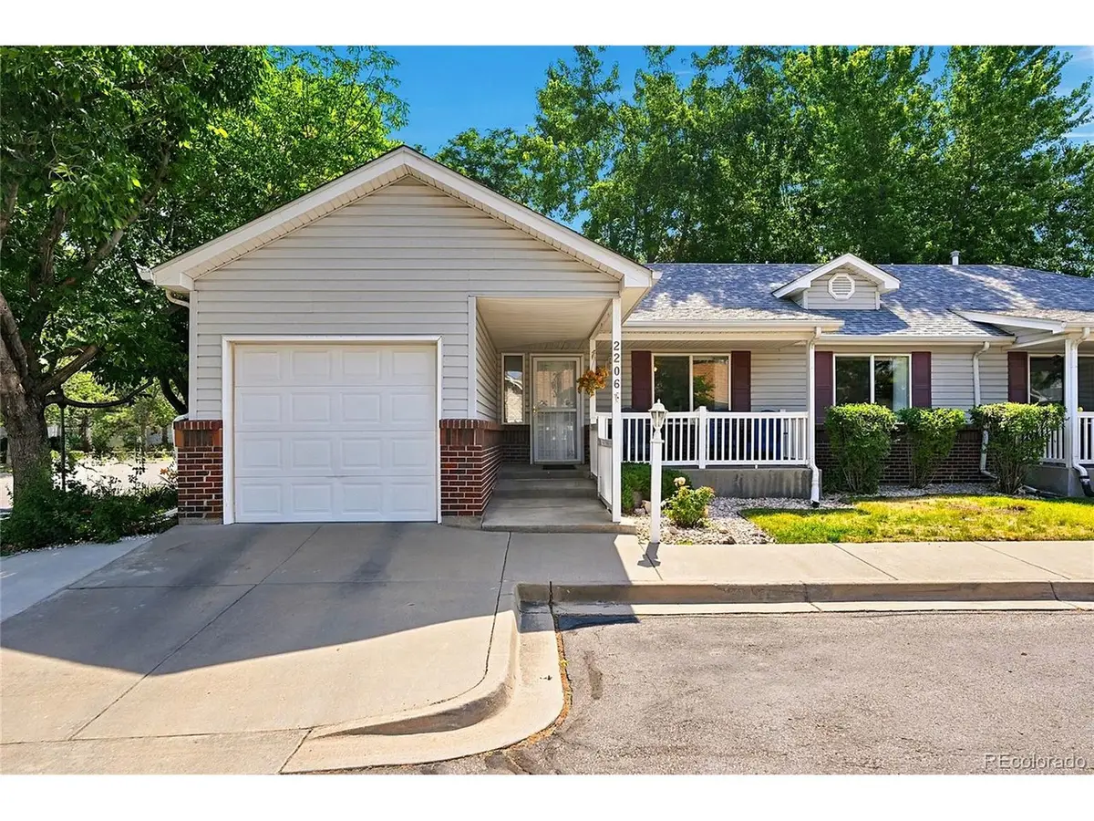 2206 S Iola St, Aurora, CO 80014 - #1