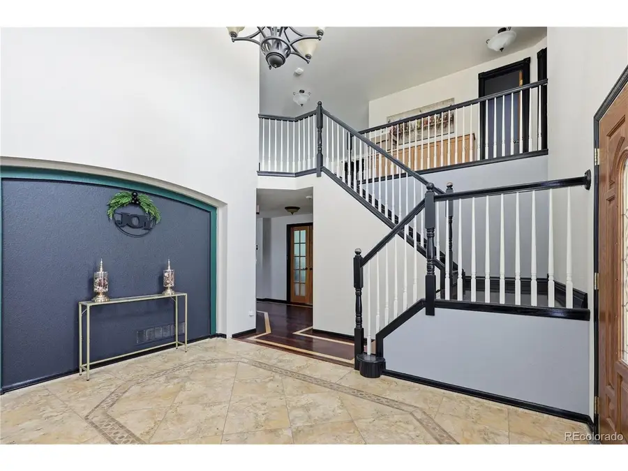 1428 Bellwood Dr, Longmont, CO 80504 - Image #3