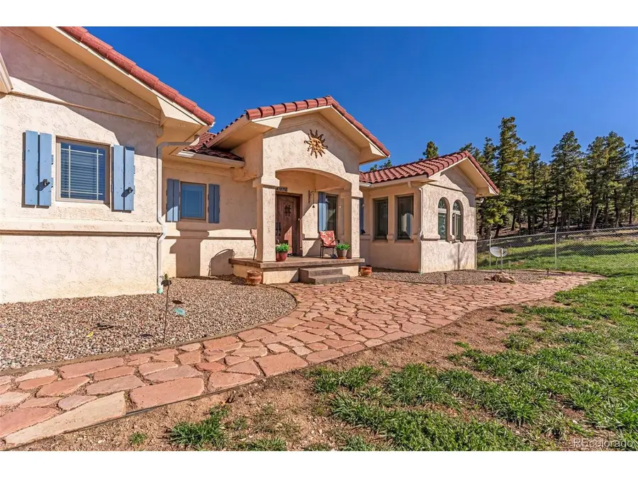 8760 Ridge Rd, Beulah, CO 81023 - Image #3