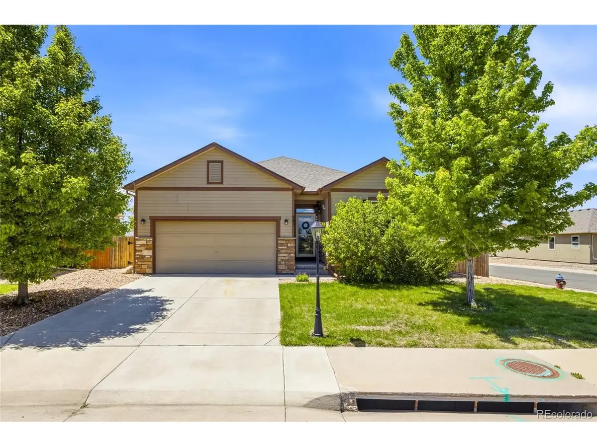 481 Clubhouse Dr, Fort Lupton, CO 80621 - #1