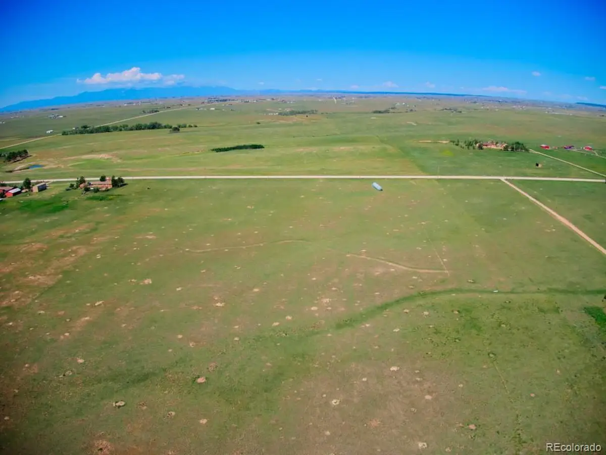 22945 Farmhouse Ct, Calhan, CO 80808 - #1