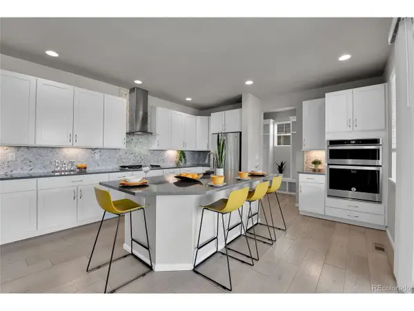 6841 W Asbury Pl, Lakewood, CO 80227