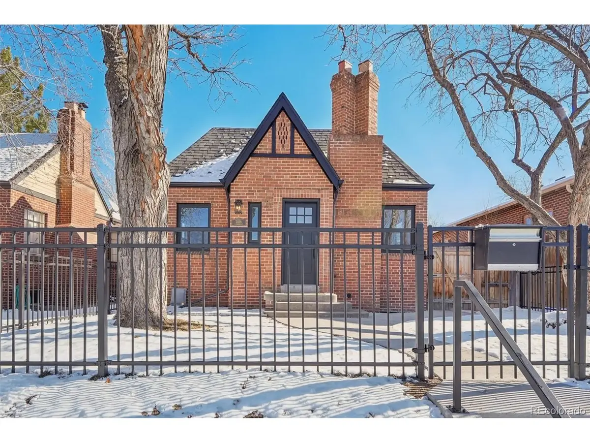 2038 S Logan St, Denver, CO 80210 - Image #1