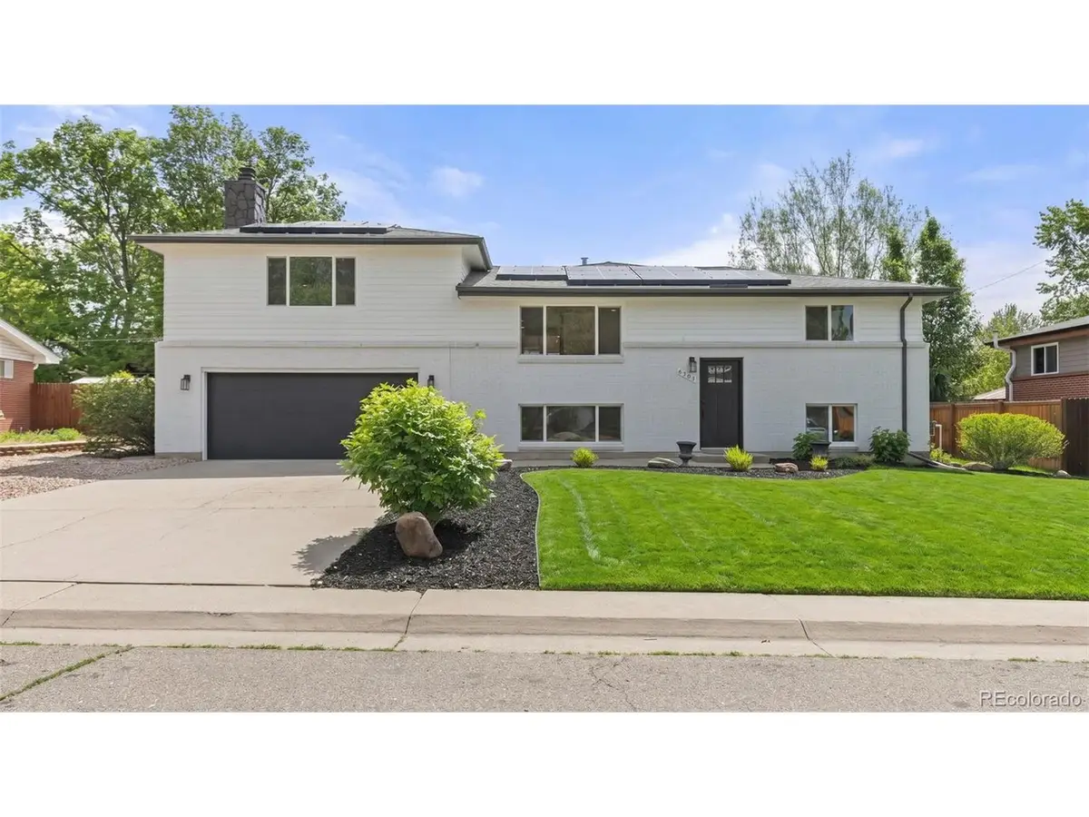 6542 Iris St, Arvada, CO 80004 - #1