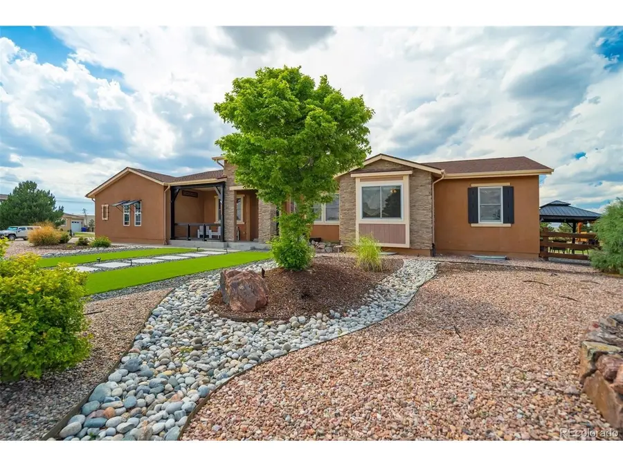7555 Antelope Cir, Peyton, CO 80831 - #2