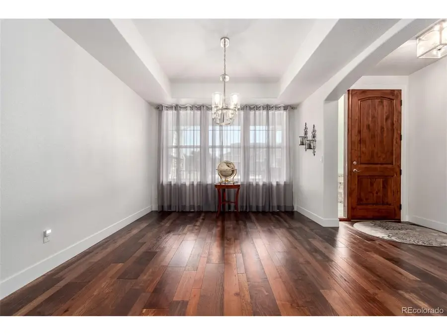 909 Signal Ct, Timnath, CO 80547 - #2