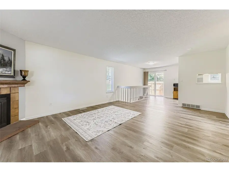 1868 S Ammons St #A, Lakewood, CO 80232 - Image #3