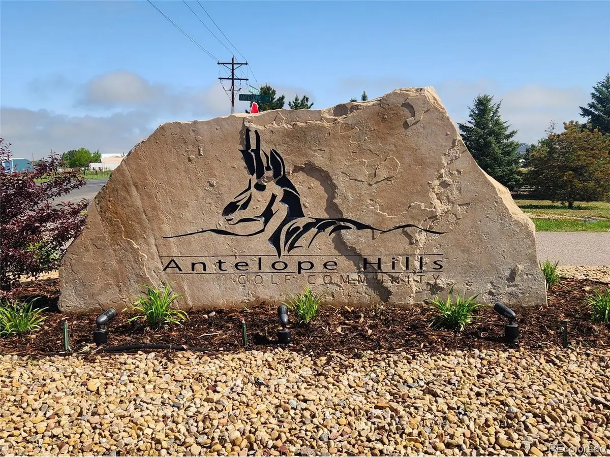 865 Antelope E Dr, Bennett, CO 80102 - #1