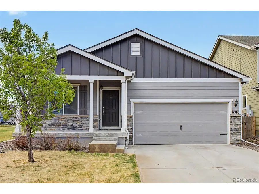 47386 Lily Ave, Bennett, CO 80102 - #2