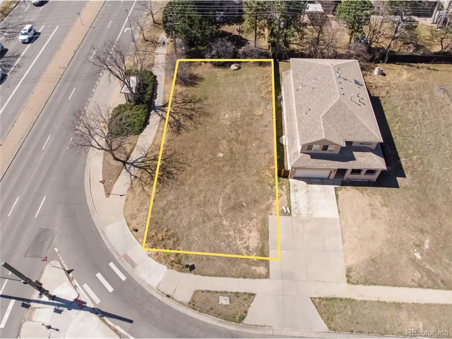 295 S Monaco Pkwy, Denver, CO 80224 - #3