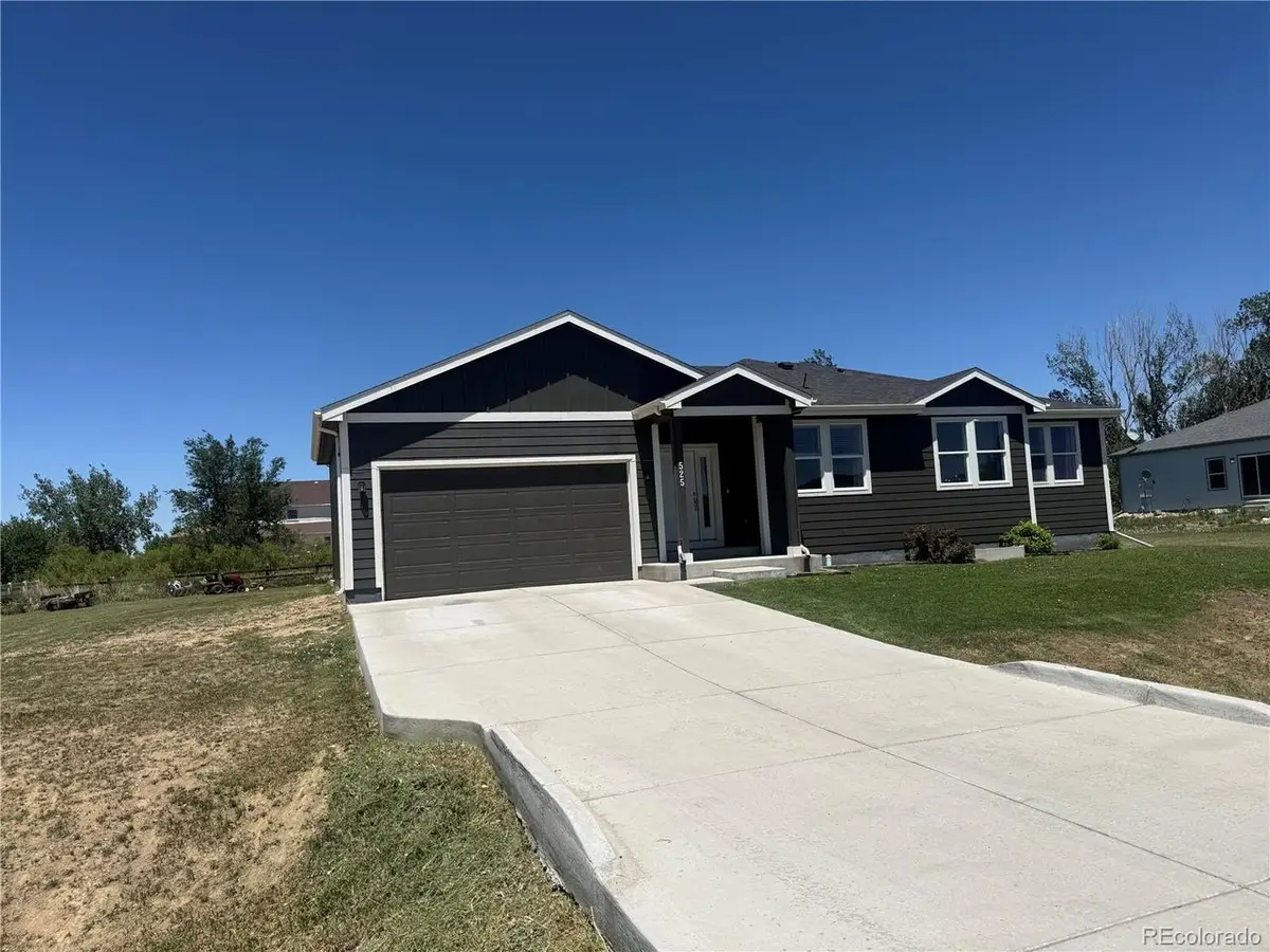 525 Foxtail Dr, Hudson, CO 80642 - #1