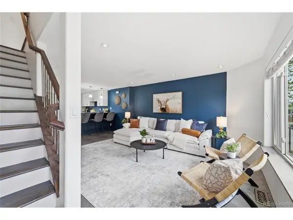 9850 W Stanford Ave #B, Littleton, CO 80123