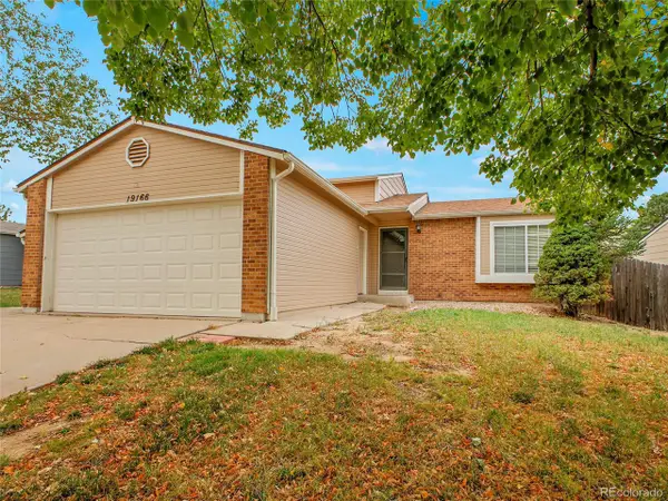 19166 E Oberlin Dr, Aurora, CO 80013