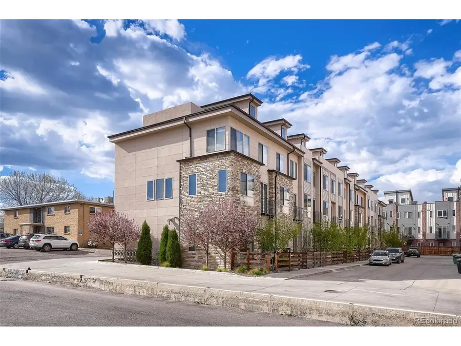 1913 Eaton St, Lakewood, CO 80214 - #2