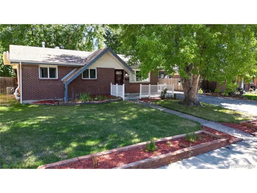 8438 Ames St, Arvada, CO 80003 - #2