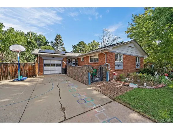 8291 W Louisiana Pl, Lakewood, CO 80232