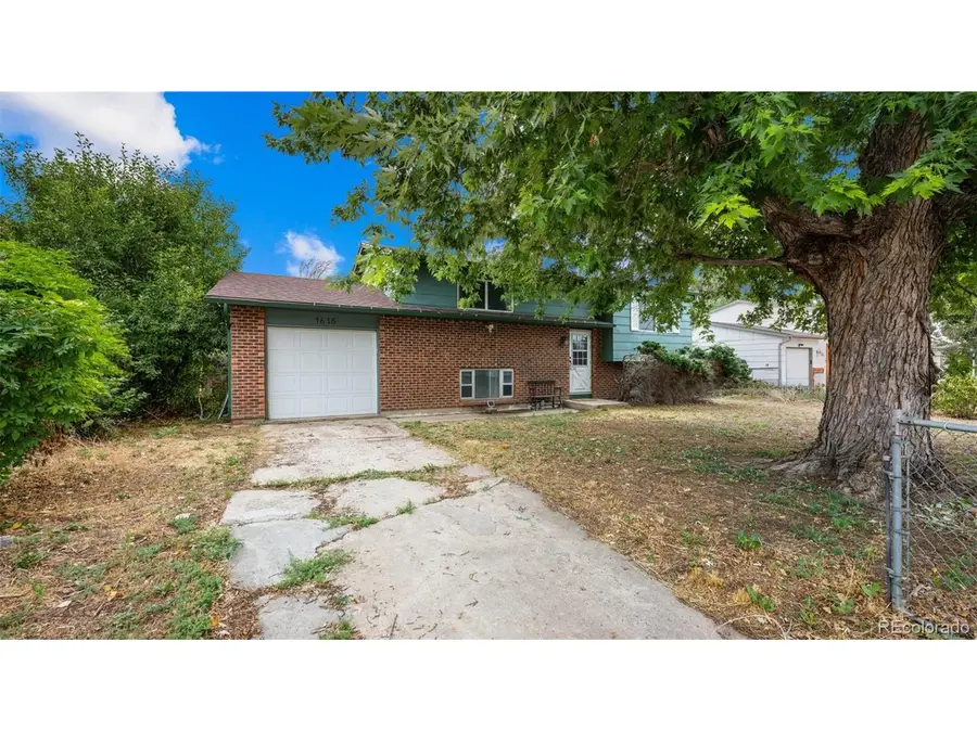 1615 Mineola St, Colorado Springs, CO 80915 - #2