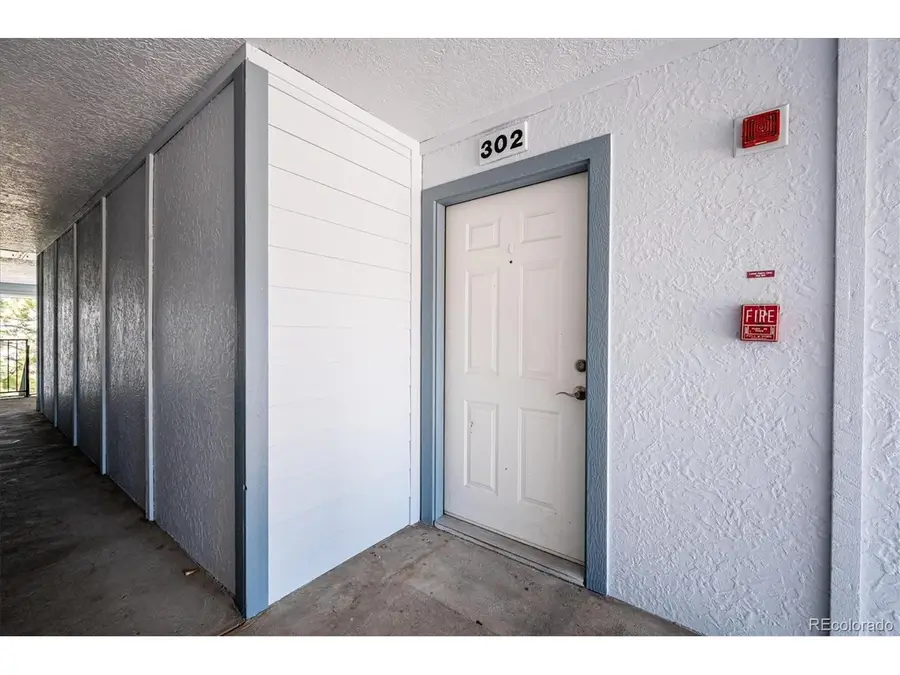 13095 W Cedar Dr #302, Lakewood, CO 80228 - #2
