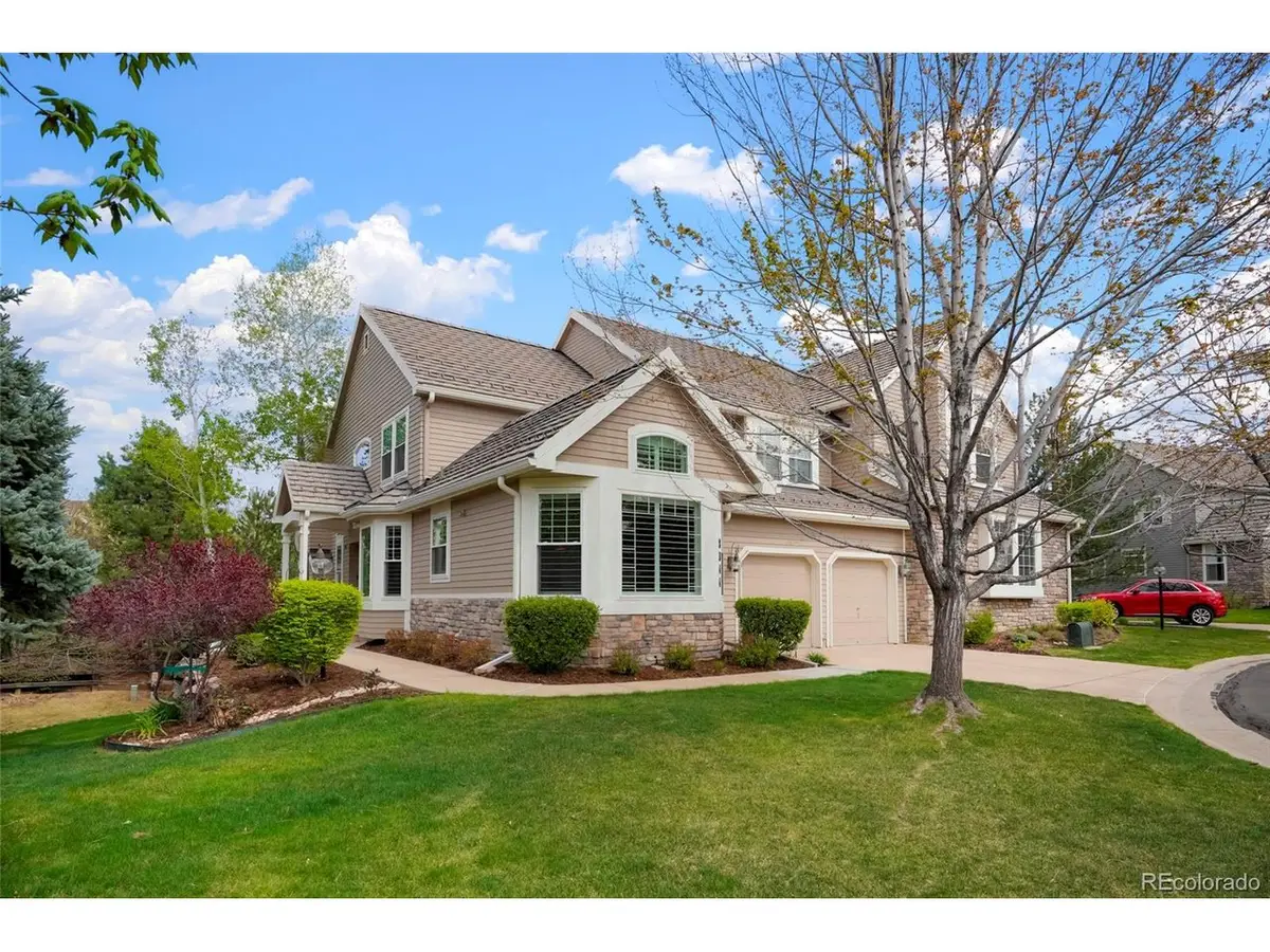8344 S Peninsula Dr, Littleton, CO 80120 - #1