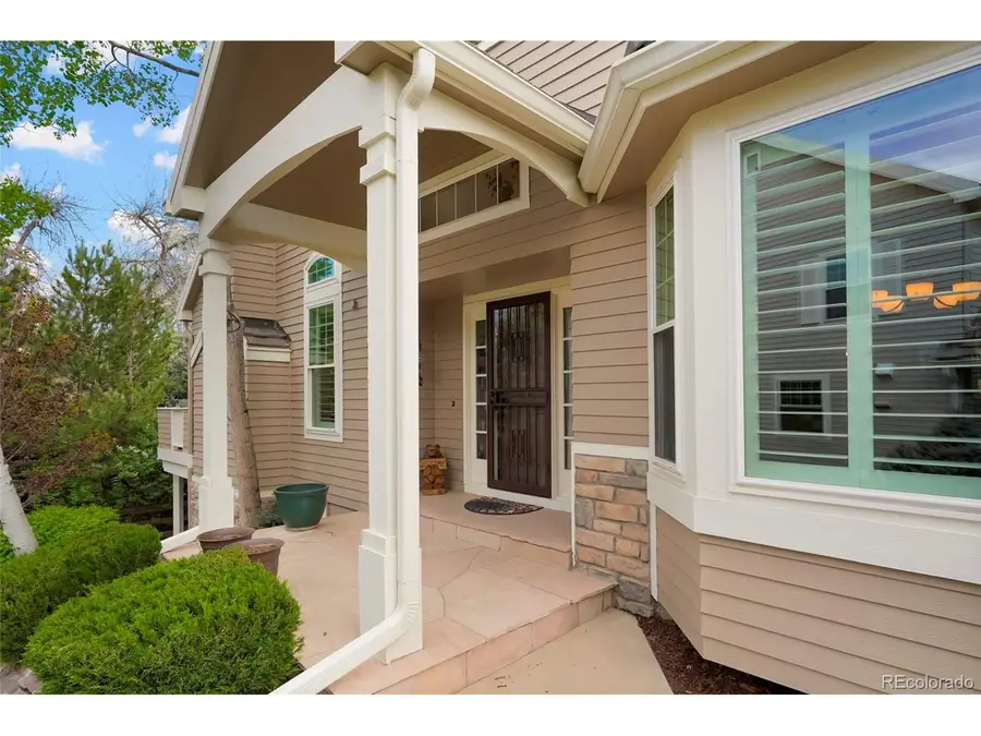 8344 S Peninsula Dr, Littleton, CO 80120 - #3